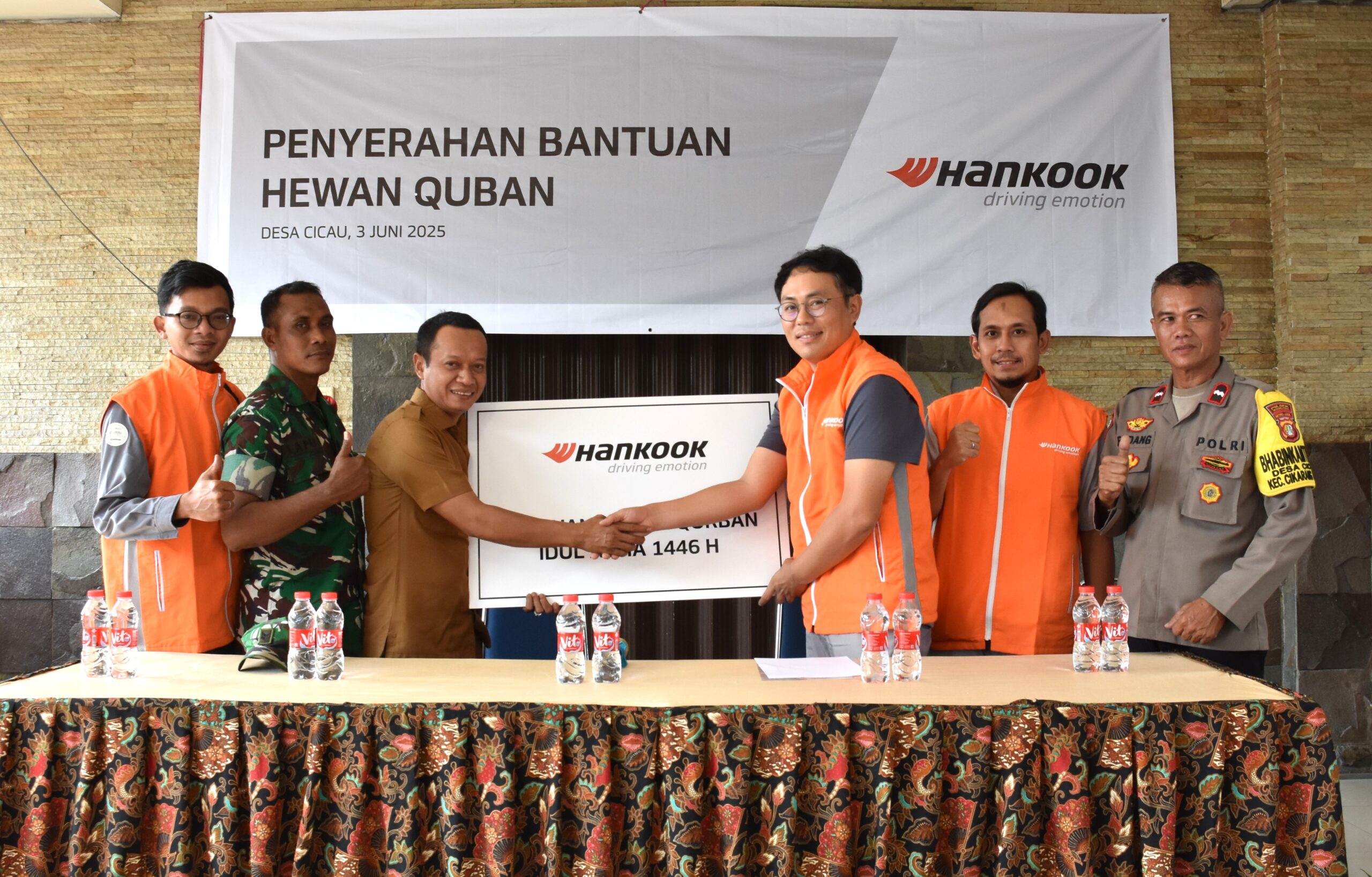 Hankook CSR activity during Eid 2025 in West Java