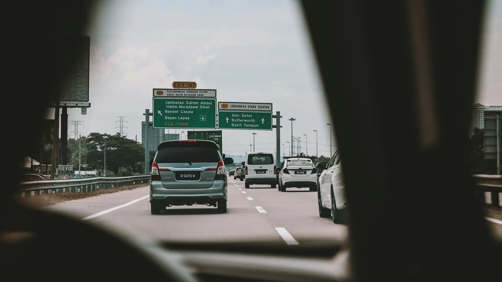 Cars in Malaysia (illustration)