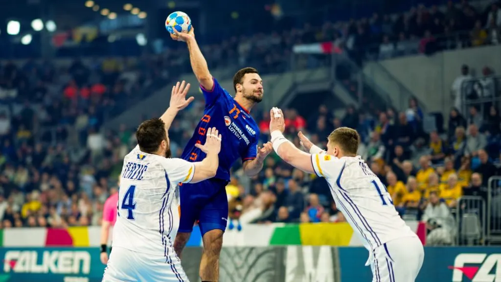 Falken branding at EHF Euro handball tournament