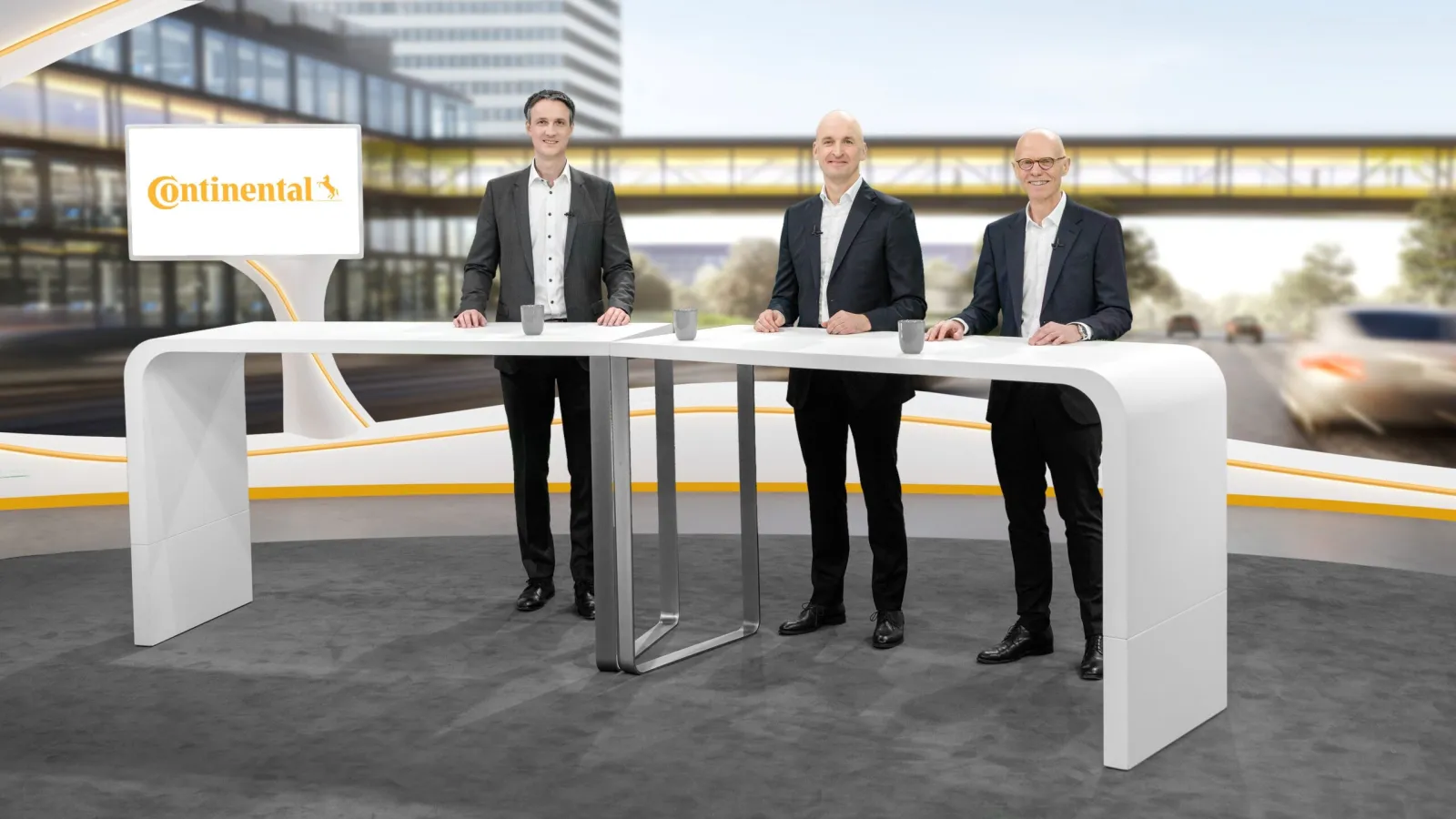 Continental CEO Christian Kötz presenting 2025 annual results and strategic realignment update for 2026